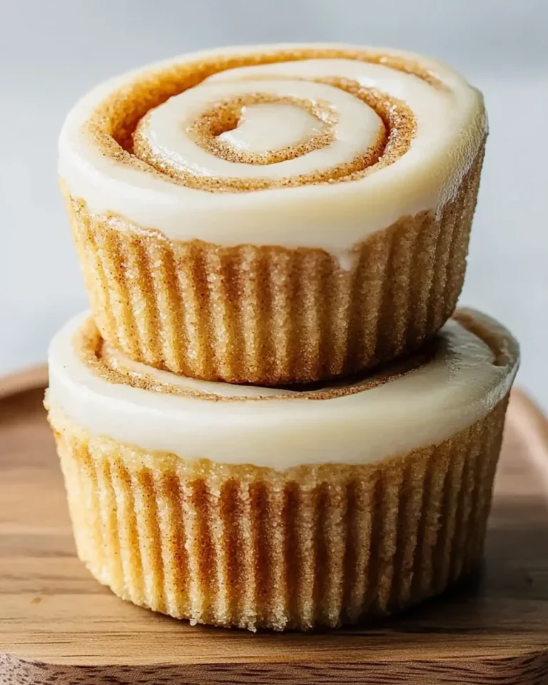 Mini Cinnamon Roll Cheesecakes