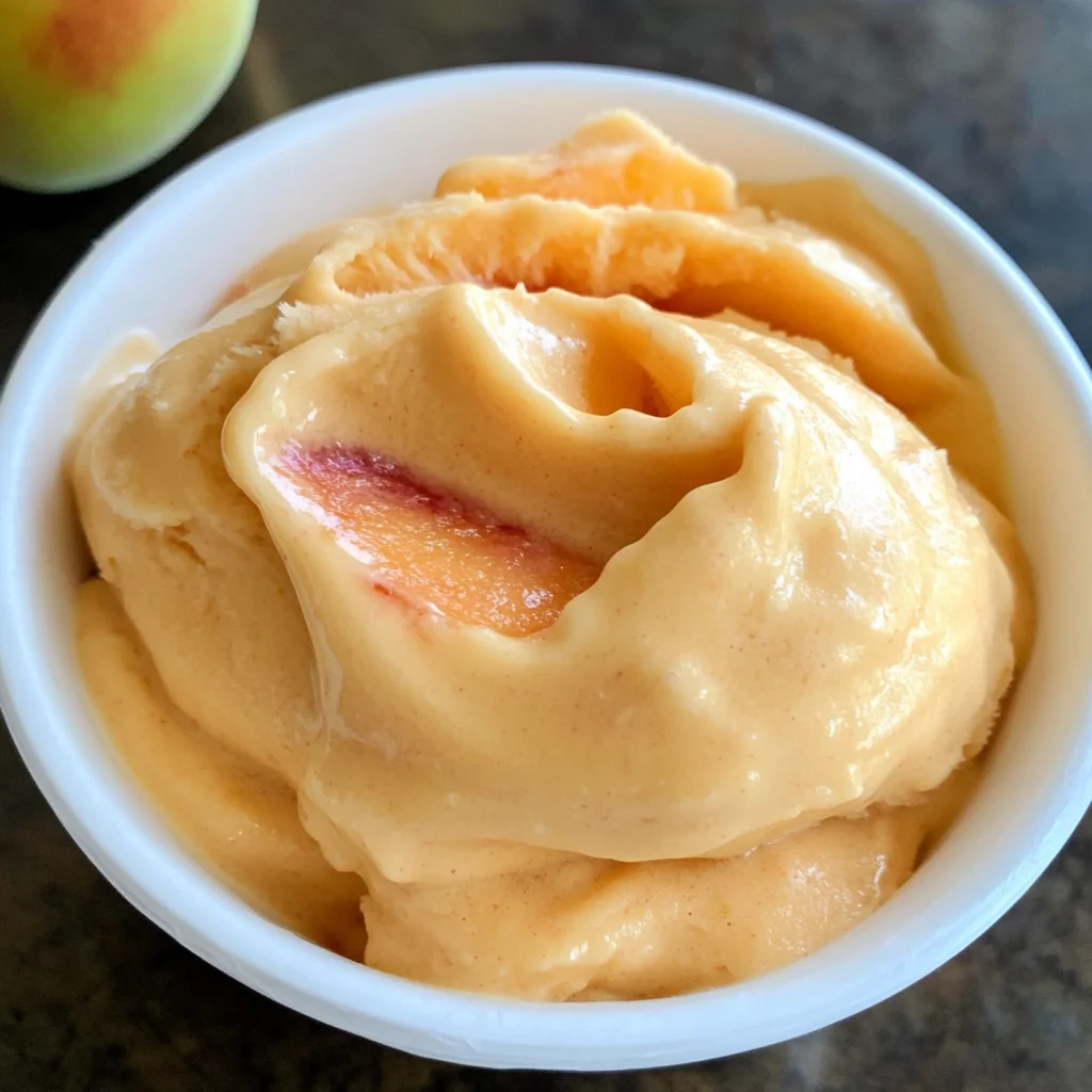 5-Minute Healthy Peach Frozen Yogurt